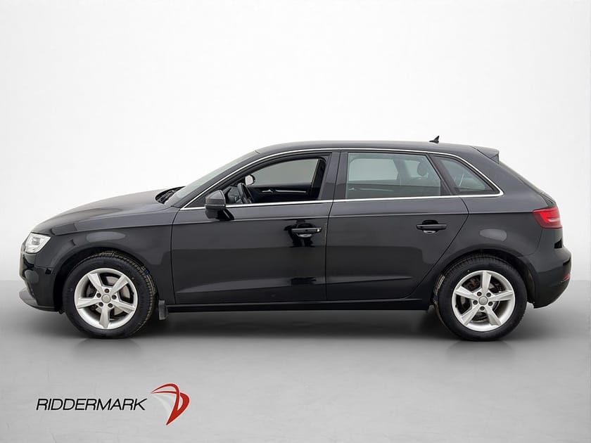 Bild 4 av Audi A3 Sportback 30 TFSI 116hk Proline P-Sensorer Adaptiv-Fart Drag