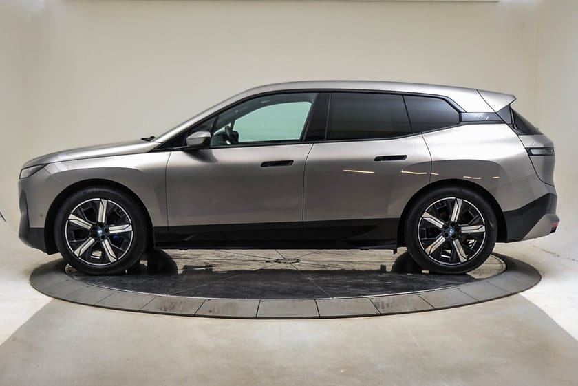 Bilde 2 av BMW iX xDrive40