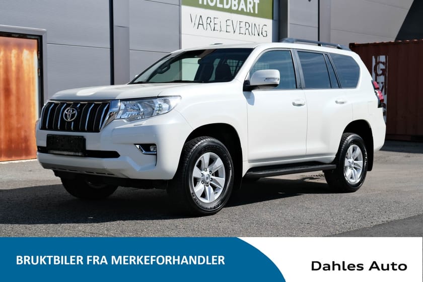 Bilde 2 av Toyota Land Cruiser 5-dørs 2,8 D-4D DLX aut