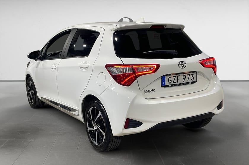 Bild 5 av Toyota Yaris 5-dörrar 1.5 VVT-iE 111 HK EXECUTIVE M&K 3700 MIL 16"