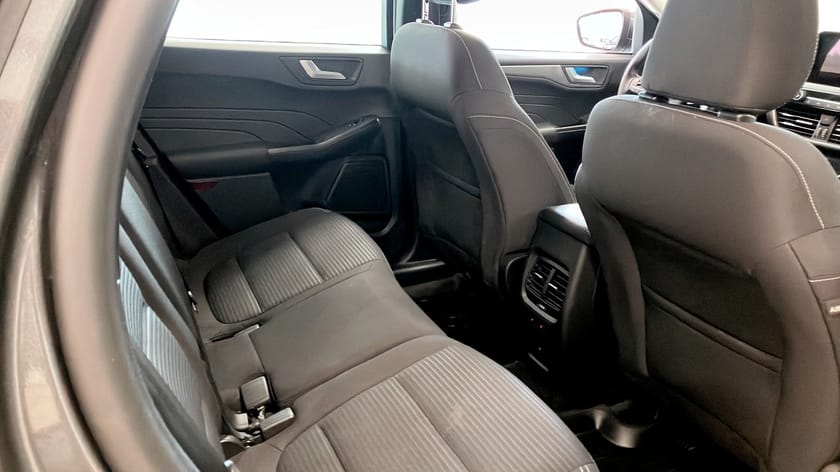 Bild 5 av Ford Kuga Plug-In Hybrid TITANIUM 2.5 FWD 225HK CVT
