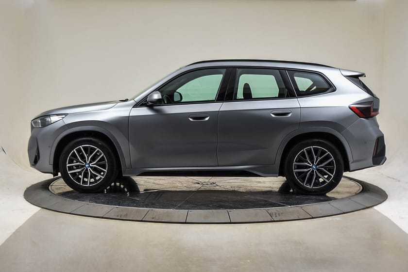 Bilde 2 av BMW iX1 xDrive30