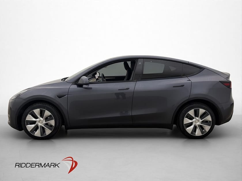 Bild 5 av Tesla Model Y Long Range AWD Pano Rattvärme Skinn Sv.Såld