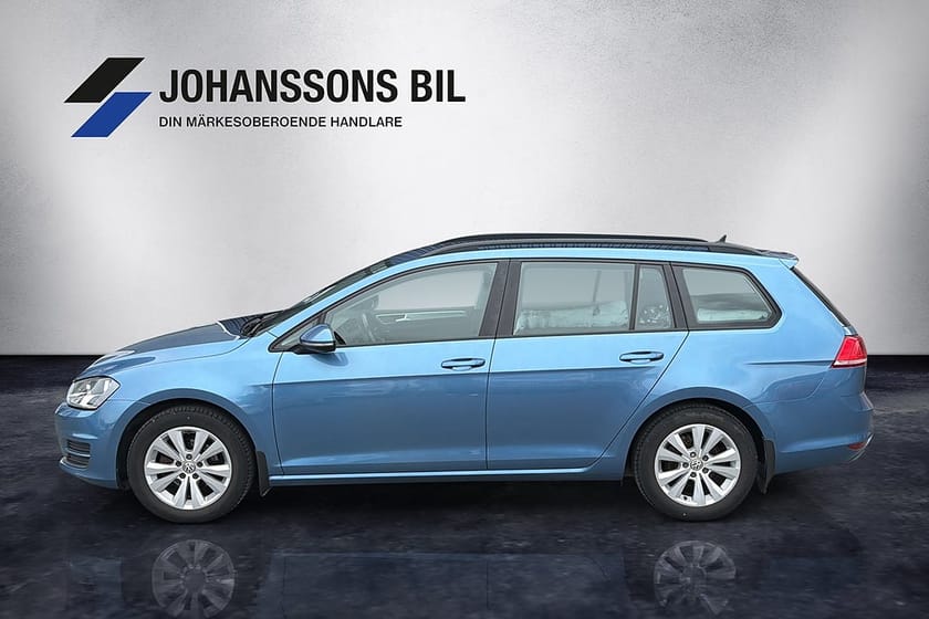 Bild 2 av Volkswagen Golf Sportscombi 1.2 TSI Kamera Värmare Drag SoV-däck
