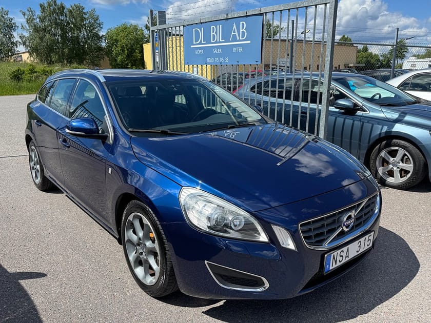 Bild 2 av Volvo V60 1.6 DRIVe 115hk Ocean Race|NYSERV|D-VÄRM|DRAG|