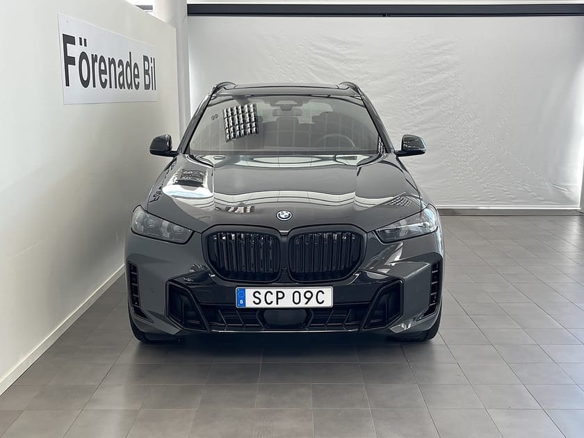Bild 2 av BMW X5 xDrive50e 2,95% ränta M Sport Pro 22" Drag H/K Panorama
