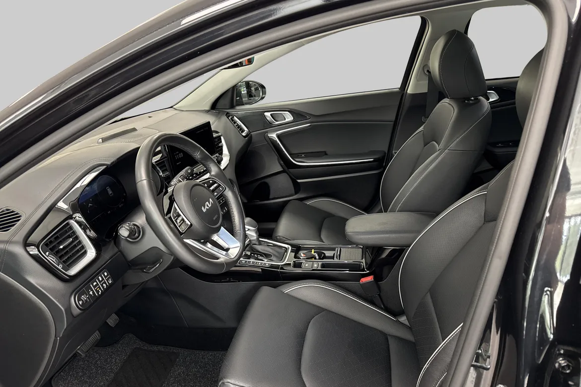 picture of a car