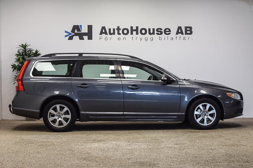 Bild 3 av Volvo V70 2.0F 145HK Momentum Drag Garanti Nyservad 4,99% Ränta