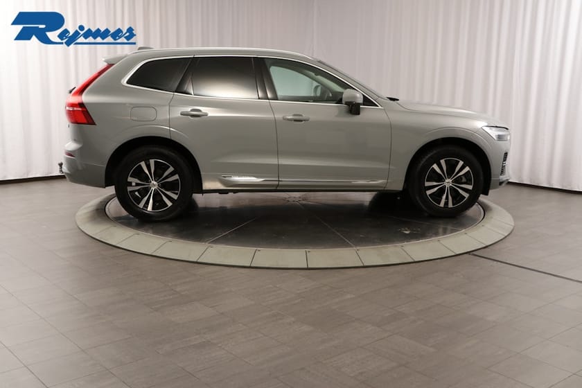 Bild 3 av Volvo XC60 Recharge T6 II Core Edition