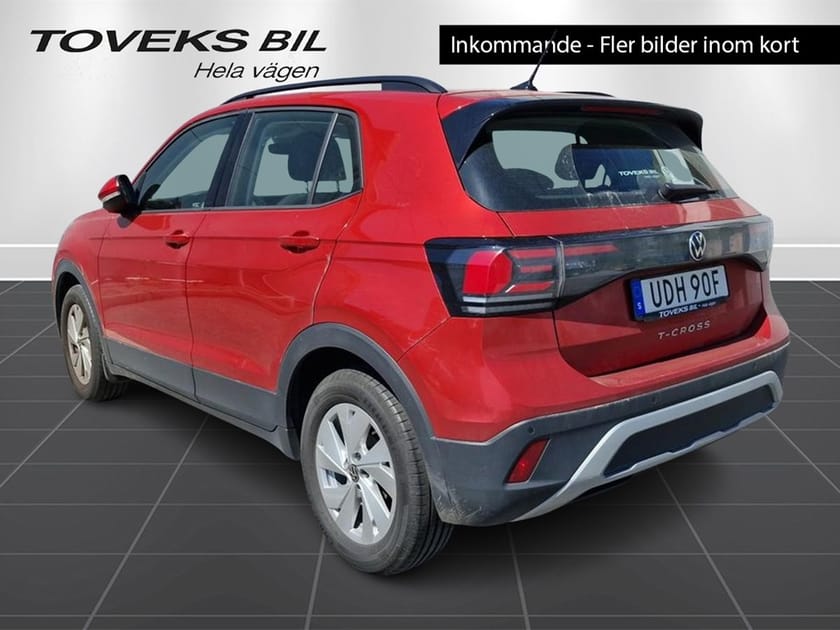 Bild 3 av Volkswagen T-Cross LIFE 1.0 TSI 95 HK Parkeringssensorer fram och bak