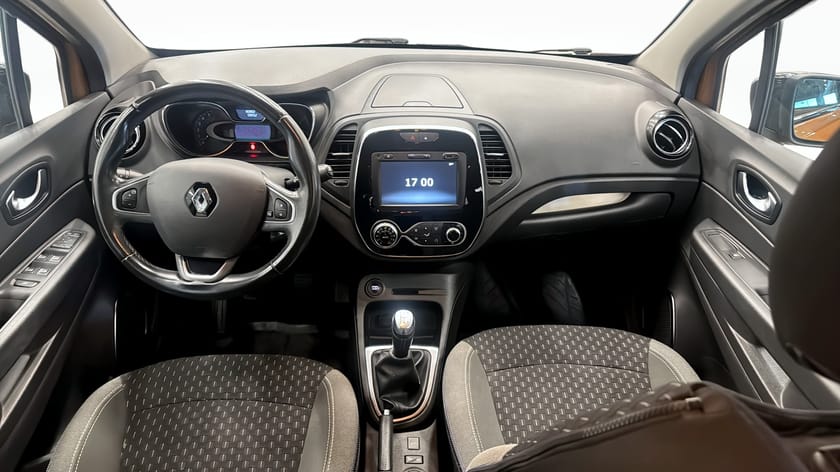 Bild 4 av Renault Captur 0.9 TCe  (90hk) INTENS / NAVI / BACKKAMERA