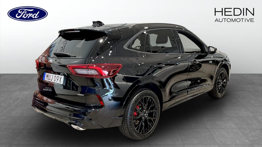 Bild 2 av Ford Kuga Plug-In Hybrid KUGA,ST-LINE,243HP,360,DRAG, B&O-LJUD, PL FR.4295:-