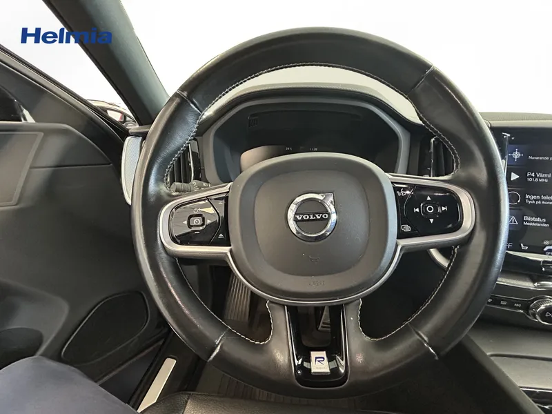 Bild 9 av 15 – Volvo XC60 B4 AWD Diesel R-Design