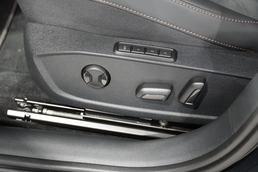 Bild 5 av CUPRA Formentor e-Hybrid Hybrid - Drag, Elstol, Kamera MM!