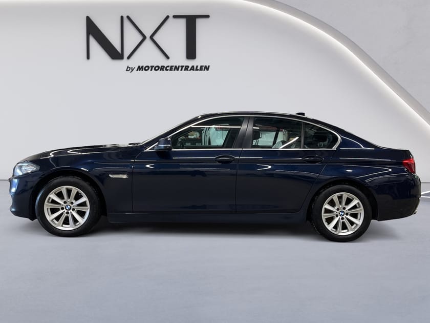 Bild 2 av BMW 520d xDrive Sedan 190hk xDrive/Aut/4x4/V-hjul/Värmare/Led-ramp