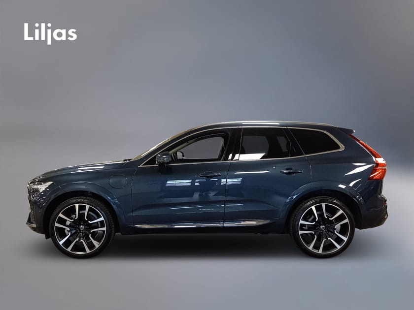 Bild 4 av Volvo XC60 T6 AWD Ultra Bright//Dragkrok//22"-fälg//