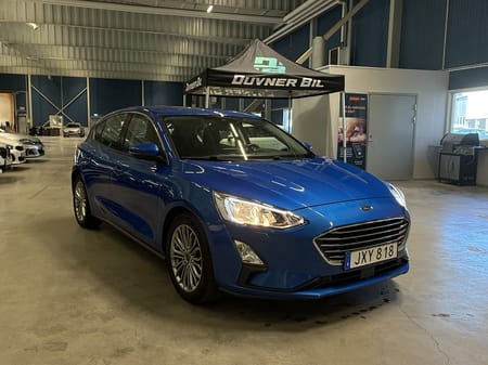 Ford Focus 1.0 EcoBoost Titanium Launch Edition | V-hjul
