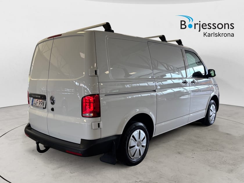 Bild 3 av Volkswagen Transporter T28 2.0 TDI SCR Manuell, 110hk, 2023 5 växlar