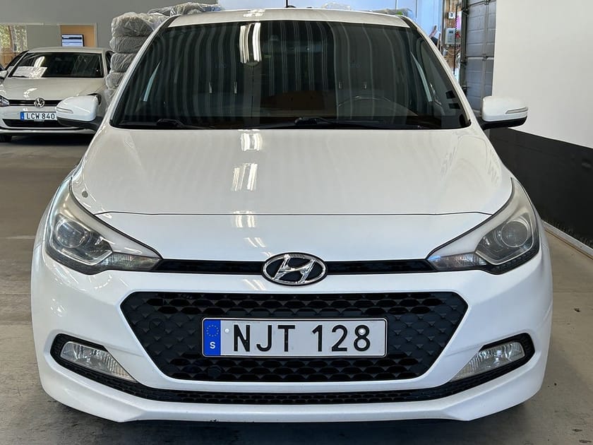 Bild 3 av Hyundai i20 1.2 Manual 84hk Sensorer Bluetooth Nyservad