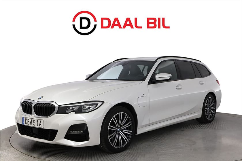 Bild 1 av BMW 330e xDrive Touring