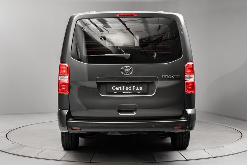 Bilde 3 av Toyota Proace L2 2,0 D 177 Comfort Plus L1H1 THB aut