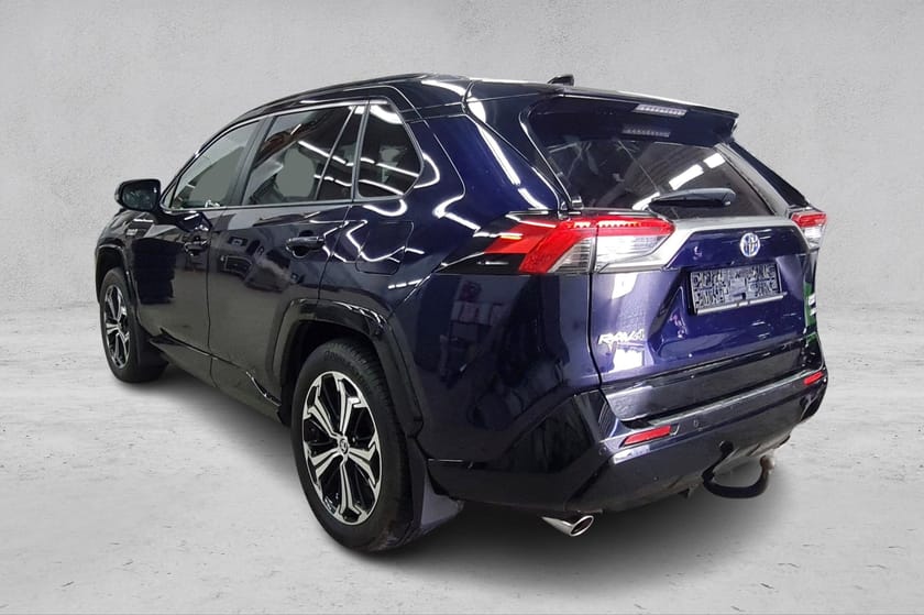 Bilde 3 av Toyota RAV4 Plug-in Hybrid Executive BiTone - Skinn - LED - Hengerfeste