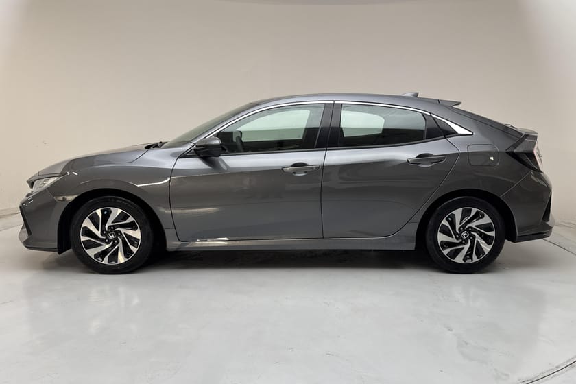 Bild 2 av Honda Civic 1.0 i-VTEC 126hk Comfort Adaptiv Farthållare