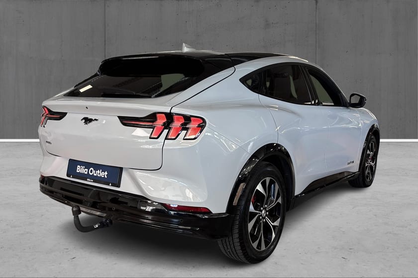 Bilde 4 av Ford Mustang Mach-E Long Range AWD Skinn, Hengerfeste