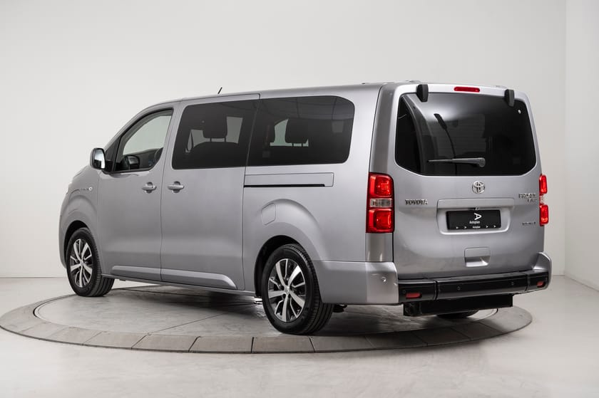 Bilde 5 av Toyota ProAce Verso Electric Lang Executive Shuttle Rullestolrampe