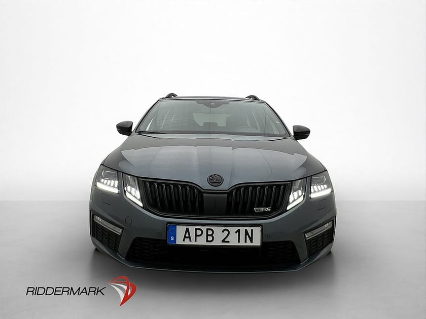 Bild 2 av Škoda Octavia Kombi RS Skoda 245hk P-Värmare Canton Cockpit Kamera