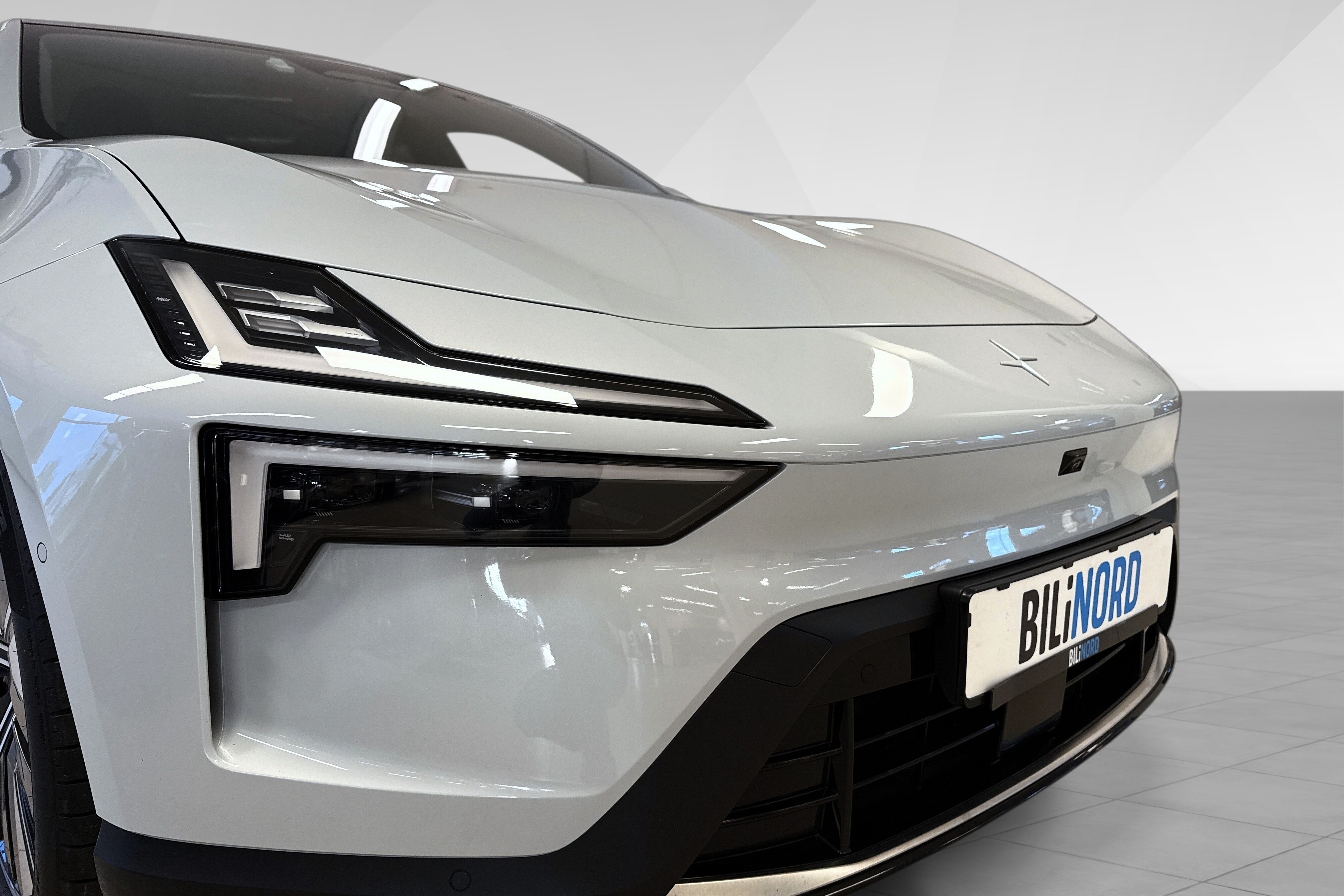 Polestar 4 Long Range Dual motor bilde 8