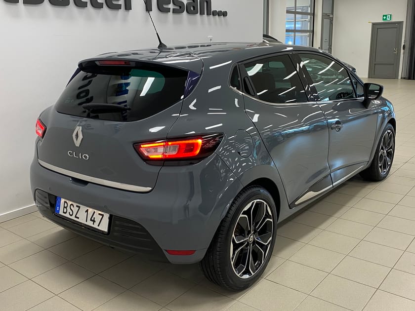 Bild 4 av Renault Clio PhII TCe 90 Urban Edition 5-d