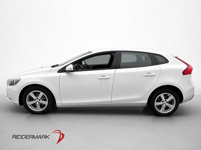 Bild 4 av Volvo V40 D2 120hk VOC Sensorer Värm Bluetooth
