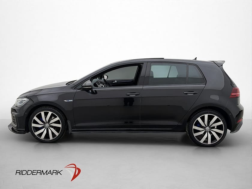 Bild 4 av Volkswagen Golf GTE Cockpit Pano Skinn 218hk