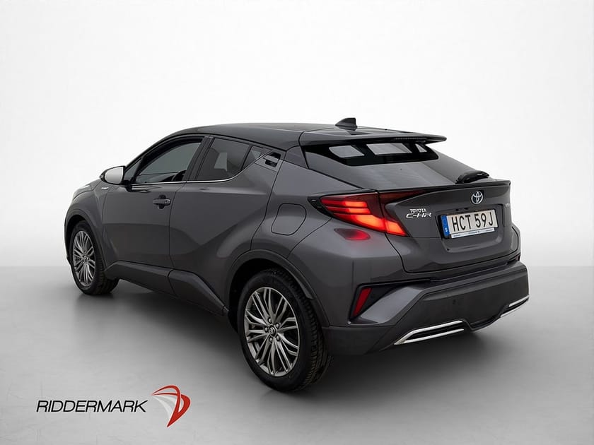 Bild 4 av Toyota C-HR Hybrid 184hk Executive JBL Kamera Rattvärme