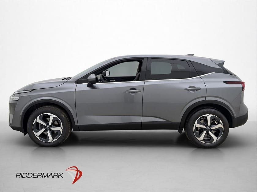 Bild 4 av Nissan Qashqai 1.3 DIG-T 158hk Tekna Cockpit HUD 360° Drag