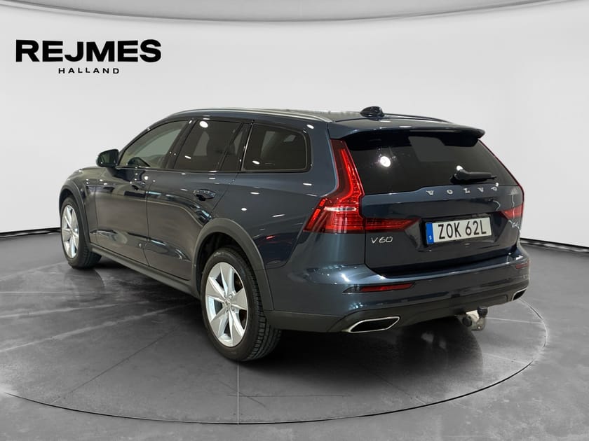 Bild 2 av Volvo V60 Cross Country B4 AWD Diesel Adv SE