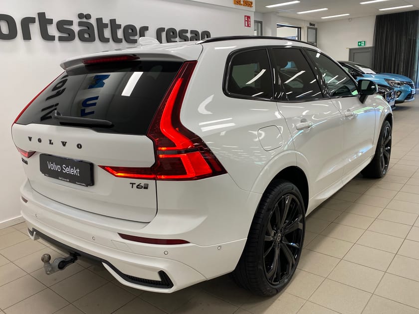 Bild 4 av Volvo XC60 T6 Plus Black Nordic Edition