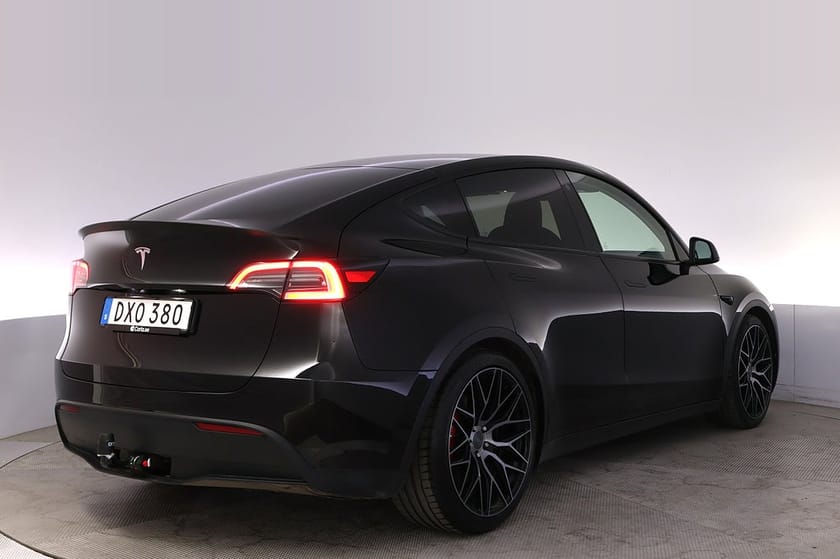 Bild 5 av Tesla Model Y Performance Autopilot Panorama Drag
