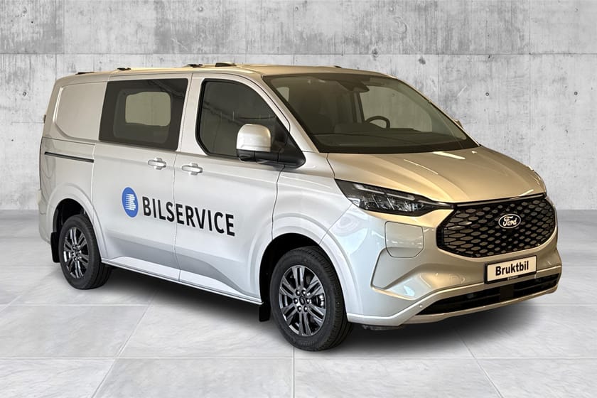 Bilde 4 av Ford E-Transit Custom 320 Limited/3-Seter/Hengerfeste/ACC/360 Kamera++