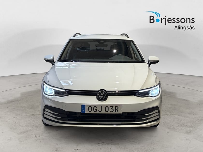 Bild 4 av Volkswagen Golf Sportscombi eTSI 131hk Dragkrok & Backkamera