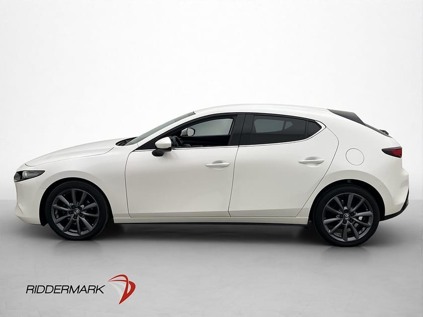 Bild 4 av Mazda 3 Hatchback SKY+TECH Hybrid 150hk BOSE Kamera Navi Adaptiv HuD