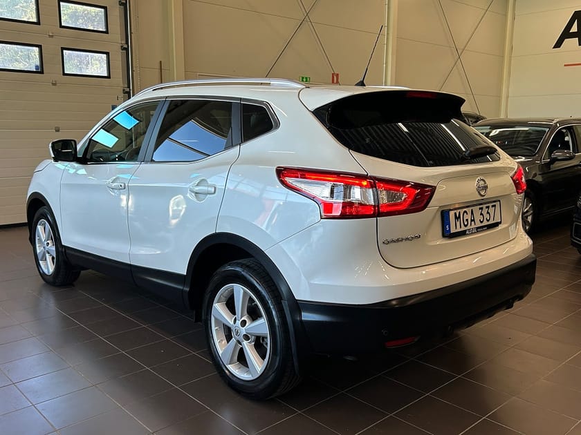 Bild 4 av Nissan Qashqai 1.6 DCI Tekna AUT Navi/360/Pano/Elstol