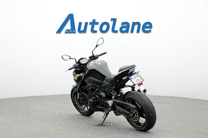 Bild 3 av Kawasaki Z900 *Nyservad & Nytt framdäck