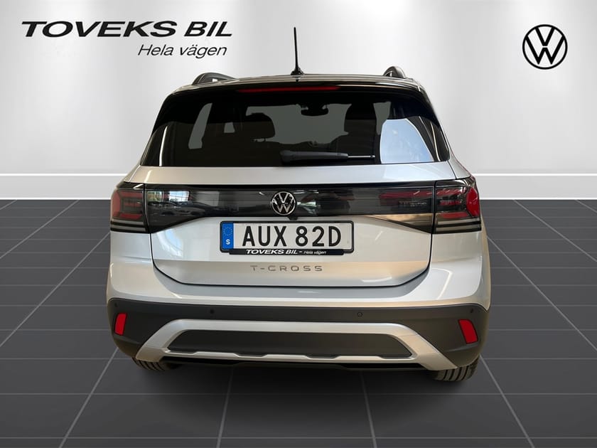 Bild 4 av Volkswagen T-Cross LIFE 1.0 TSI 115 HK DSG7 Kamera/Keyless