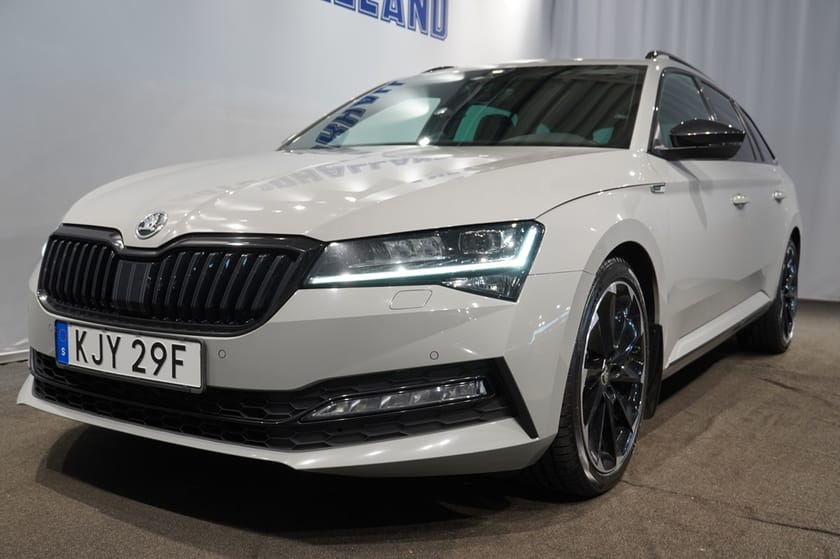 Bild 2 av Škoda Superb Kombi 2.0 TDI  4x4 Sportline - Drag, Värmare, Kamera, Ca