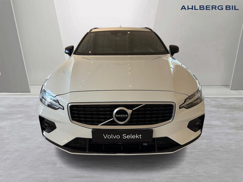 Bild 4 av Volvo V60 D3 R-Design, Klimatpaket, Parkeringssensor fram/bak, Förarstol Elmanövrerad, Baklucka Elmanövrerad