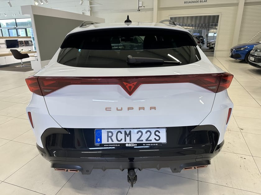 Bild 4 av CUPRA Formentor e-Hybrid 1,5 204 HK DSG6 LADDHYBRID