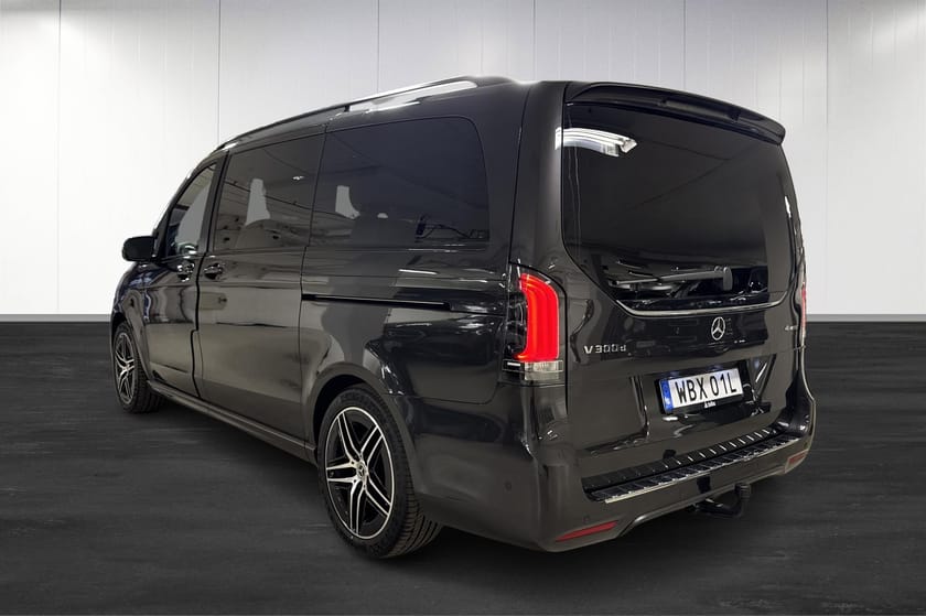 Bild 3 av Mercedes-Benz V 300d 4MATIC 3.2t V300 Lång EXCLUSIVE/AMG/Airmatic/Värmare/Drag/ SE Spec