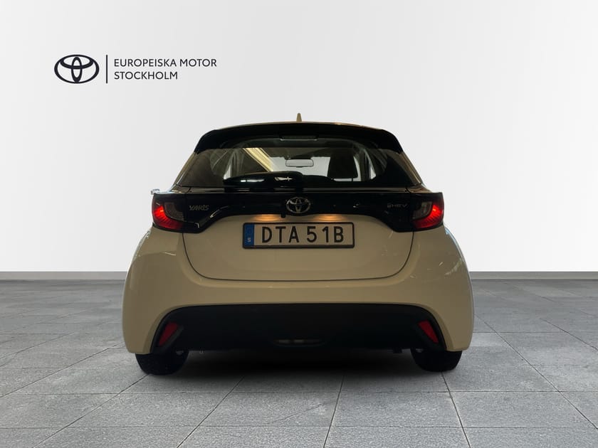 Bild 4 av Toyota Yaris Hybrid 115 1,5 5D ACTIVE KOMFORTPAKET V-HJUL